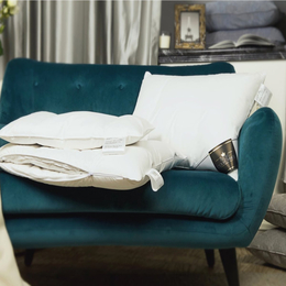 Trois Couronnes Lotus Twin