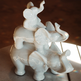 Фигурки слоников WHITE ELEPHANTS
